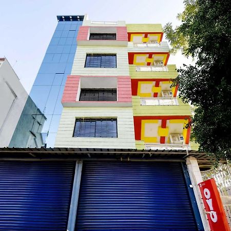 Oyo Flagship Mariyam Service Apartments Nagpur Exteriör bild