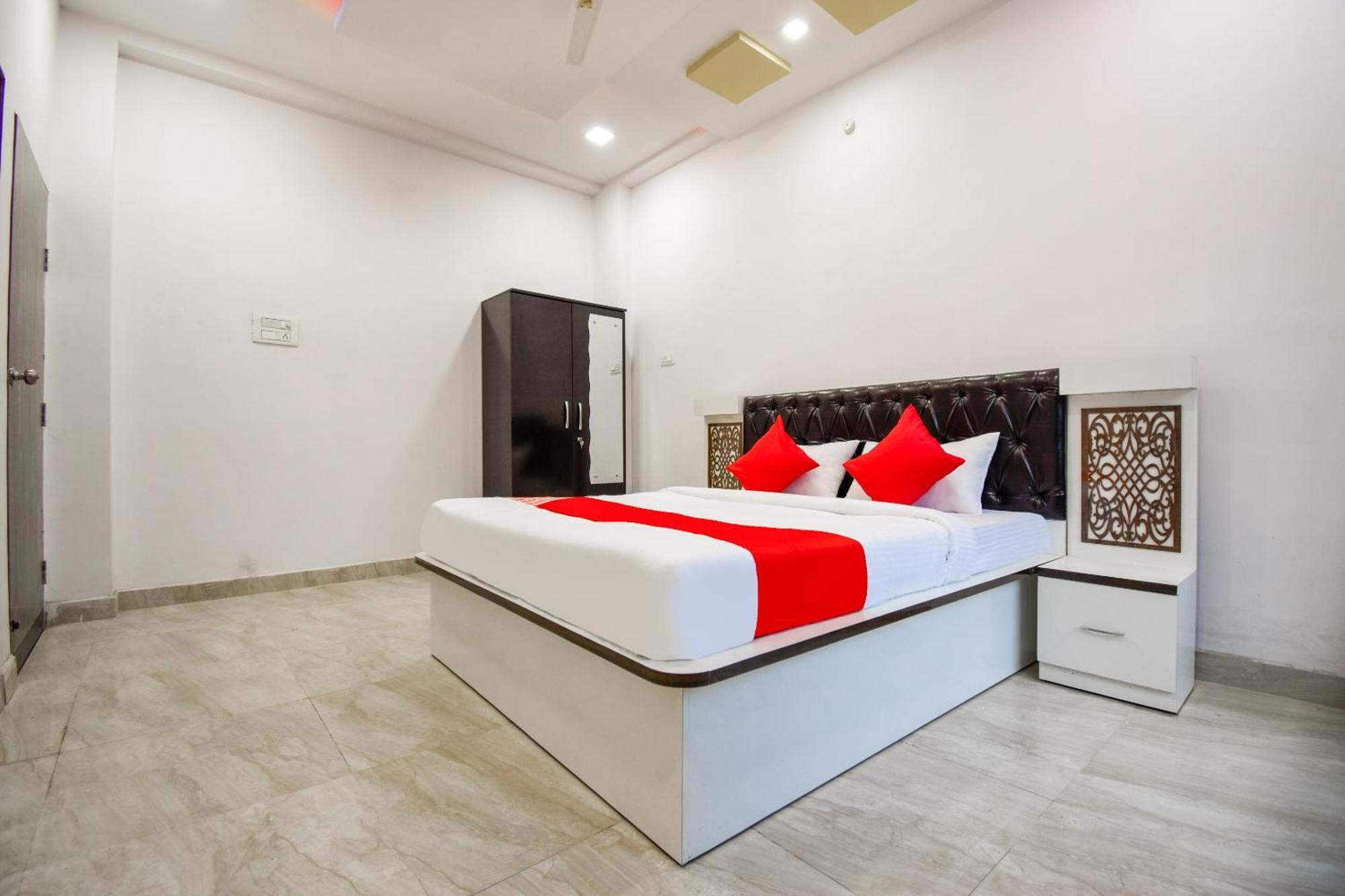 Oyo Flagship Mariyam Service Apartments Nagpur Exteriör bild